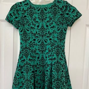 Girls 7 years brand new worn only once dress
